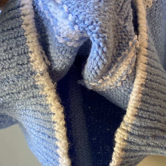 NWT Colter Bay International Sweater, Size Large - Picture 10 of 10